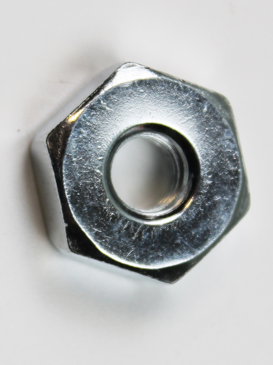 Гайка для бензопилы ST(M8/19mm)